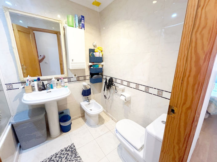 Image No.14-2 Bed Apartment for sale