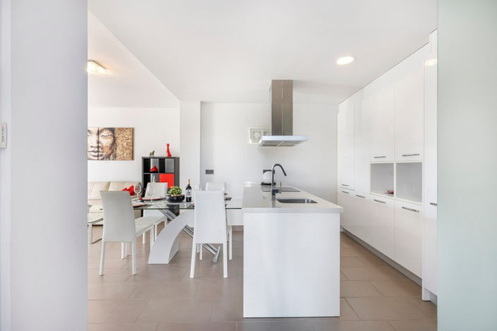 Image No.12-2 Bed Apartment for sale