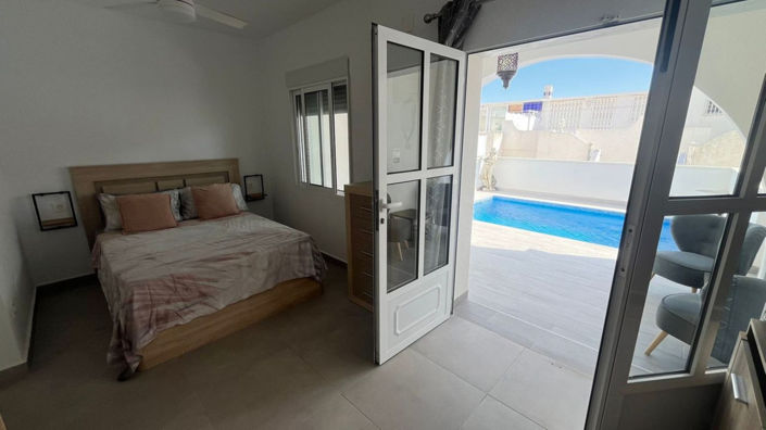 Image No.26-3 Bed Villa for sale