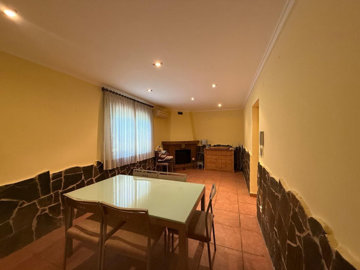 3ca04b3868f5e6be66aaxlarge