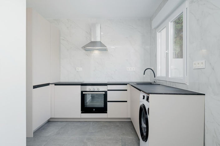 Image No.10-3 Bed Villa for sale