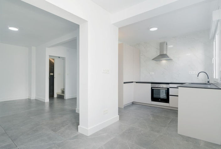 Image No.11-3 Bed Villa for sale