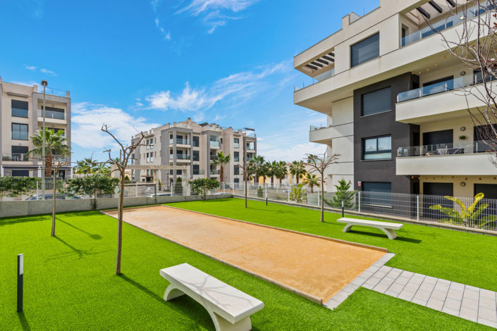 Image No.24-2 Bed Apartment for sale