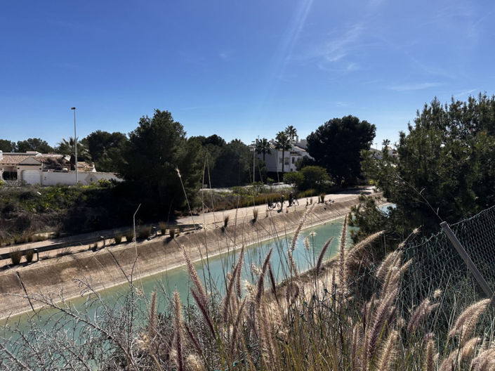 Image No.25-3 Bed Villa for sale