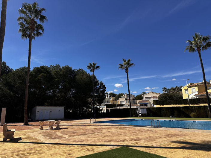 Image No.26-3 Bed Villa for sale