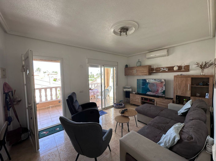 Image No.10-2 Bed Villa for sale