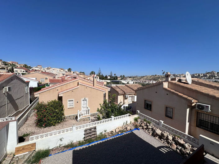 Image No.2-2 Bed Villa for sale