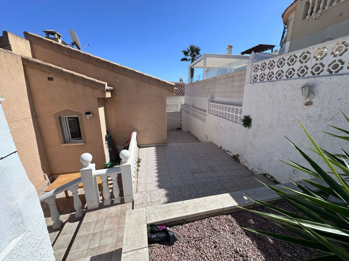 Image No.23-2 Bed Villa for sale