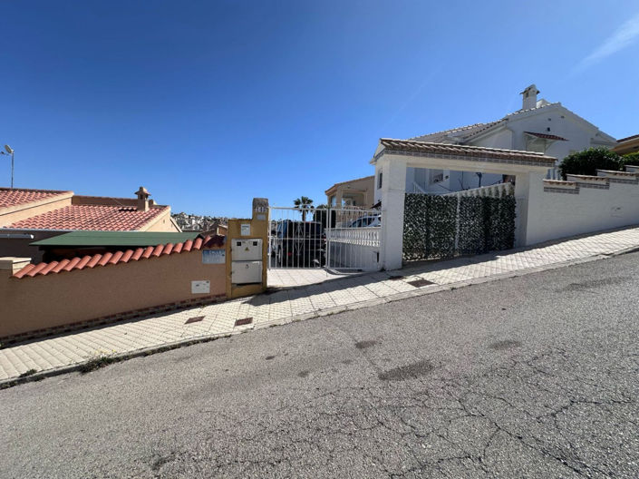 Image No.26-2 Bed Villa for sale