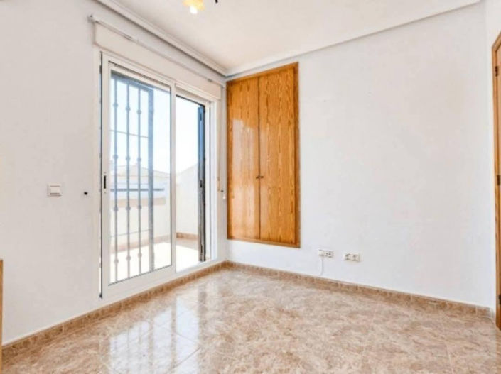 Image No.16-3 Bed Villa for sale