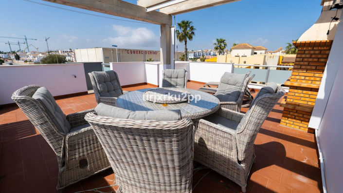 Image No.11-2 Bed Villa for sale