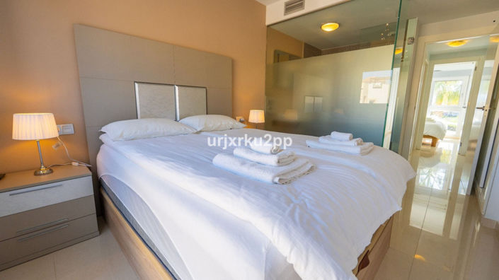 Image No.25-2 Bed Villa for sale