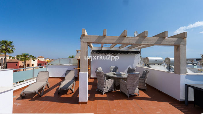 Image No.8-2 Bed Villa for sale