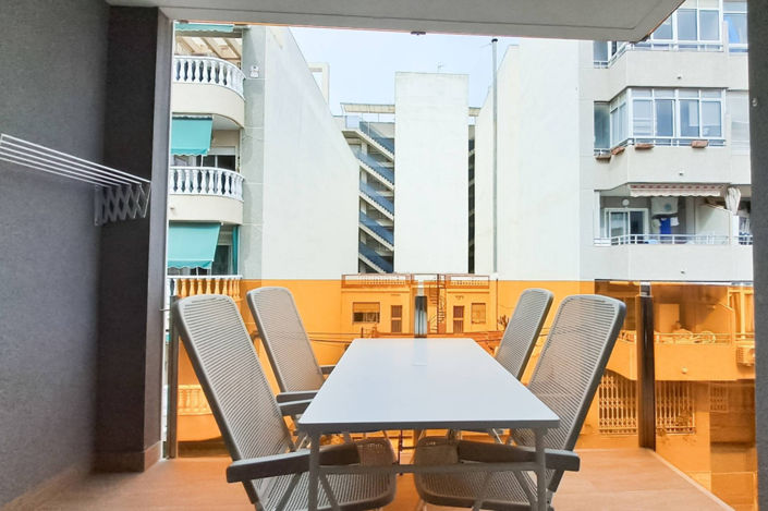 Image No.11-2 Bed Apartment for sale