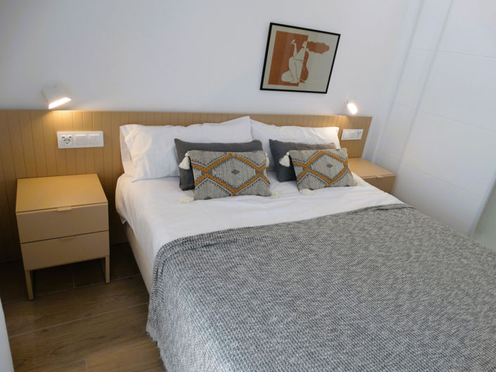 Image No.22-2 Bed Apartment for sale