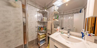 40d2428d750fe721221dxlarge