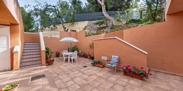 Image No.3-2 Bed Apartment for sale