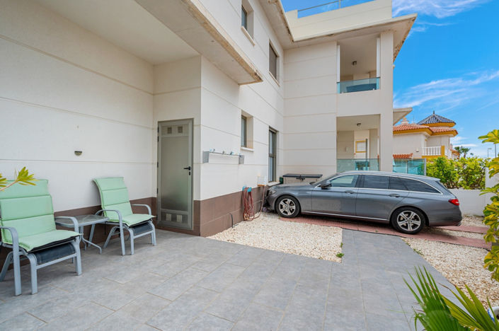 Image No.23-2 Bed Apartment for sale