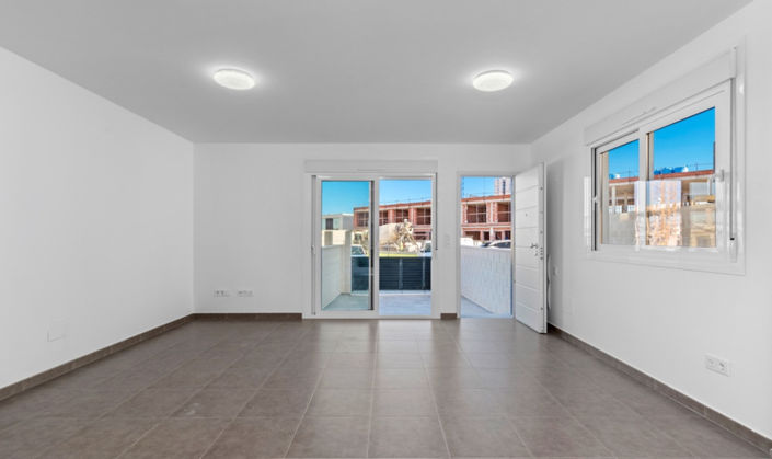 Image No.5-2 Bed Villa for sale