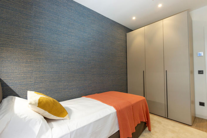 Image No.17-3 Bed Apartment for sale