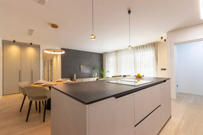 Image No.8-3 Bed Apartment for sale