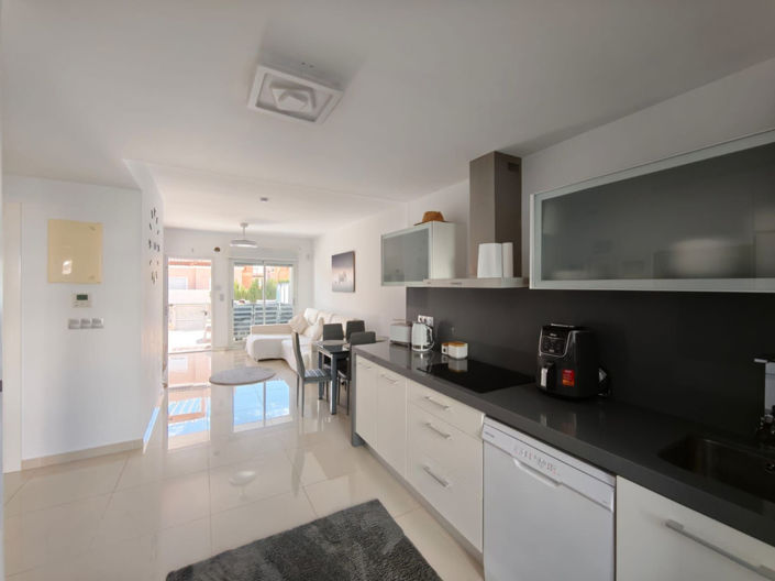 Image No.6-Appartement de 2 chambres à vendre à Punta Prima