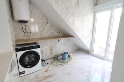 0fee55a368f861d014d5xlarge