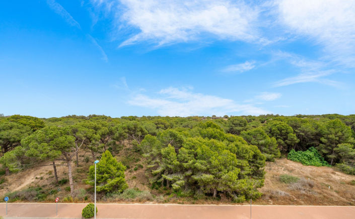 Image No.20-2 Bed Apartment for sale