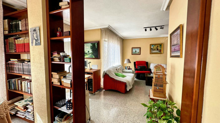 Image No.4-6 Bed Apartment for sale