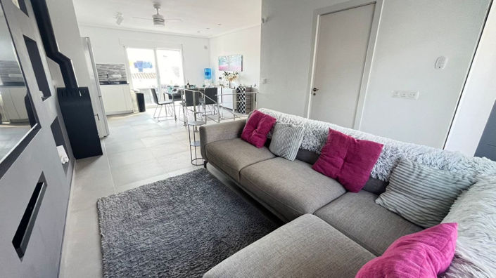 Image No.5-Villa de 3 chambres à vendre à Villamartin