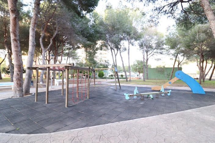 Image No.22-3 Bed Apartment for sale