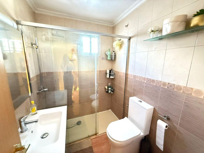 Image No.12-Villa de 4 chambres à vendre à Torrevieja