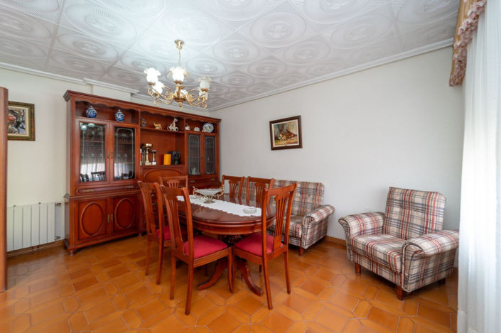 Image No.14-4 Bed Villa for sale