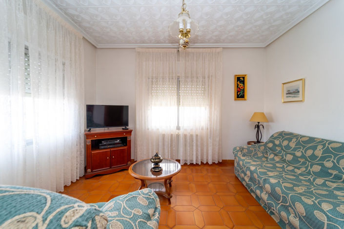 Image No.16-4 Bed Villa for sale