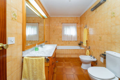 b14a328d73c65e897f6axlarge