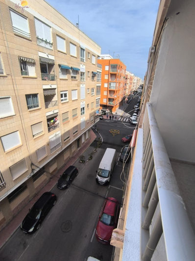 Image No.18-3 Bed Apartment for sale