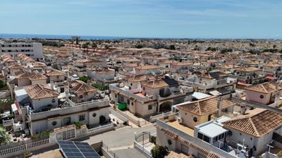 a8935b71-474b-47e9-b9b5-a22baeff9e1fxlarge