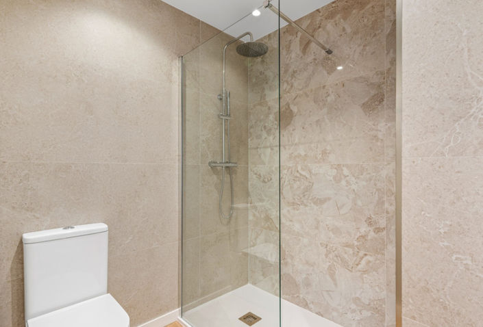 Image No.20-2 Bed Apartment for sale