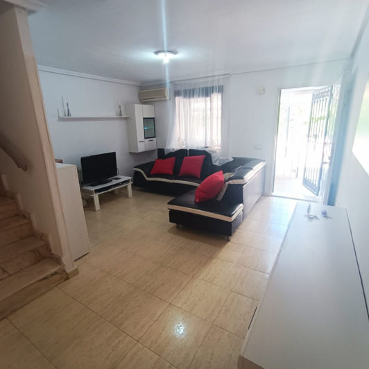 Image No.12-Villa de 2 chambres à vendre à Torrevieja