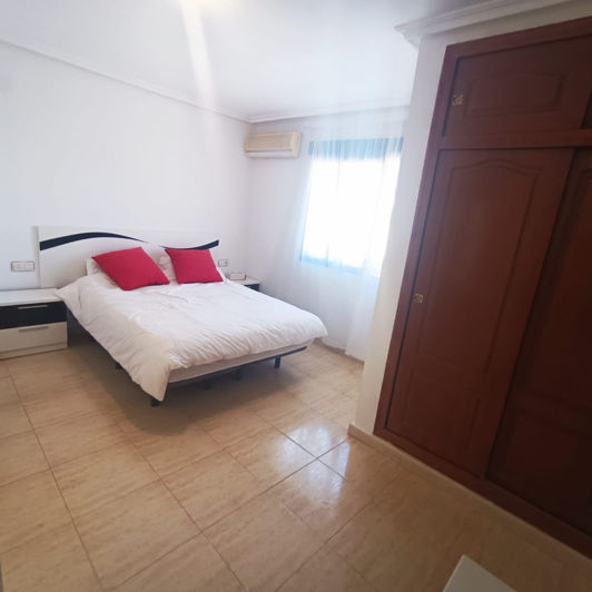 Image No.16-Villa de 2 chambres à vendre à Torrevieja