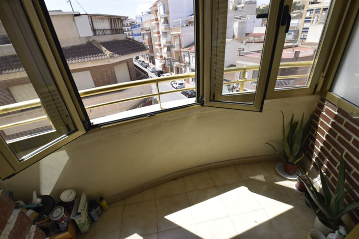 Image No.18-3 Bed Apartment for sale