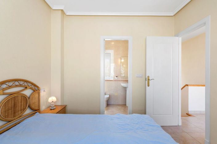 Image No.11-Villa de 2 chambres à vendre à Torrevieja