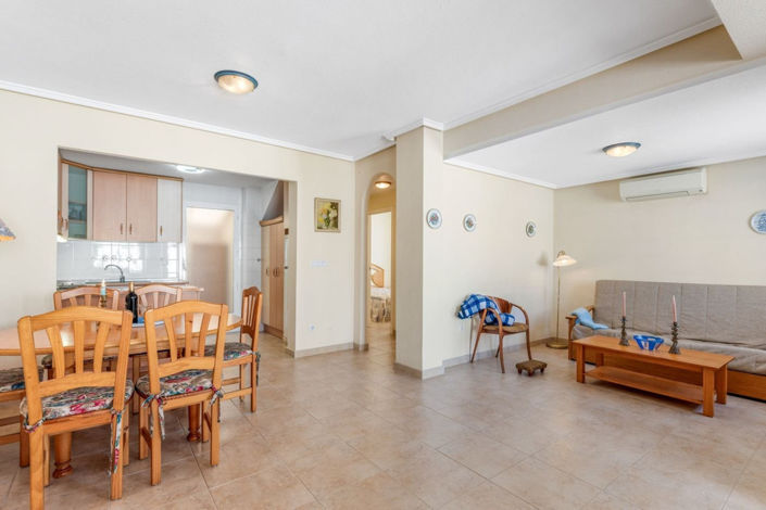 Image No.4-Villa de 2 chambres à vendre à Torrevieja