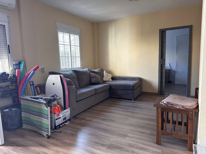 Image No.3-Villa de 3 chambres à vendre à Torrevieja