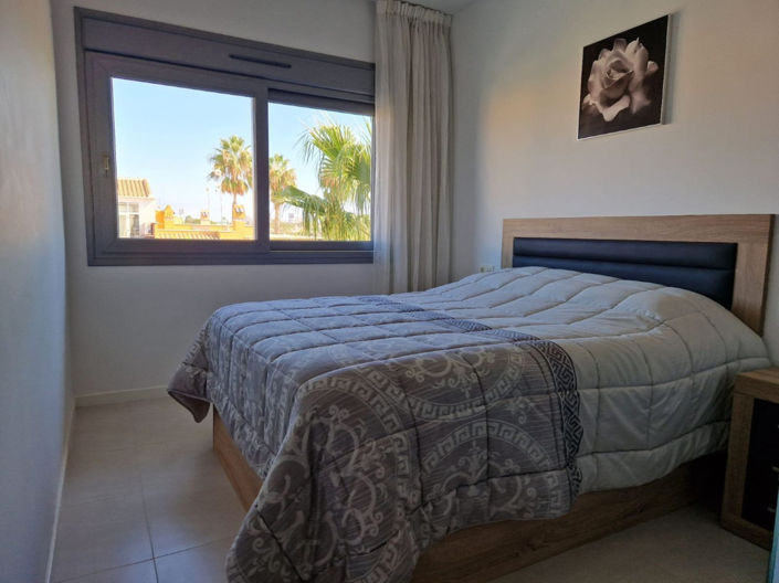 Image No.15-2 Bed Apartment for sale