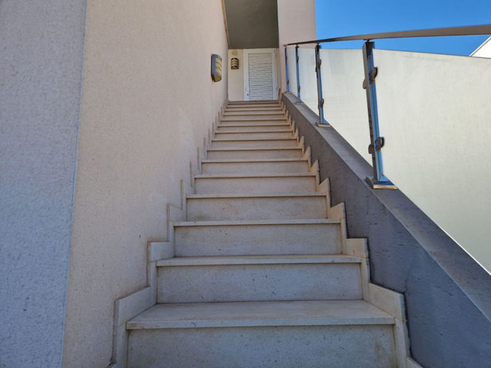 Image No.24-2 Bed Apartment for sale