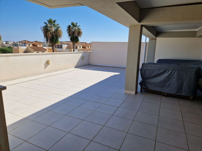 Image No.26-2 Bed Apartment for sale