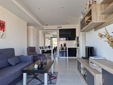 decb53ab4a33bca0b9e6xlarge