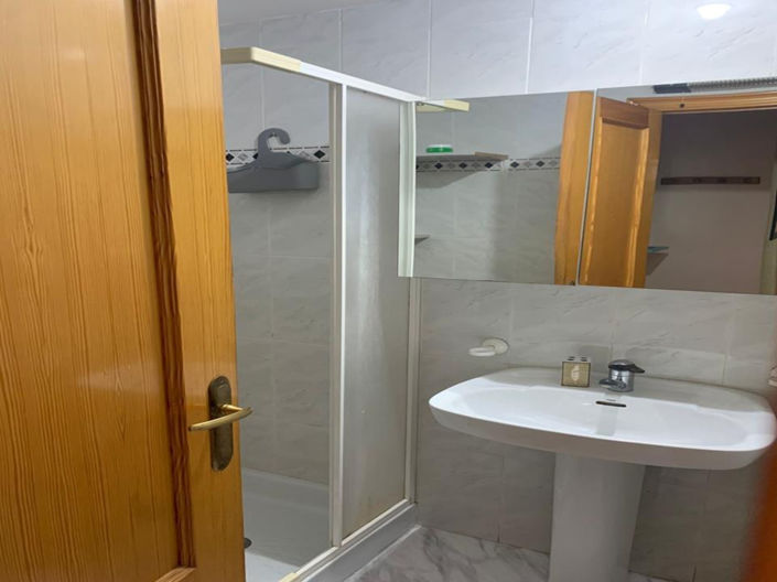 Image No.8-2 Bed Apartment for sale