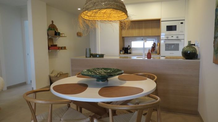 Image No.12-2 Bed Apartment for sale